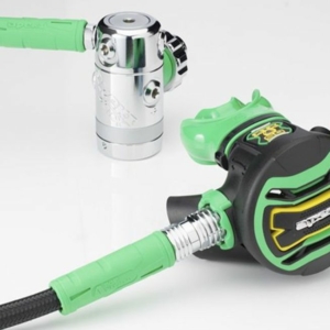 Apeks DST/XTX50 NITROX/O2 DIN Regulator